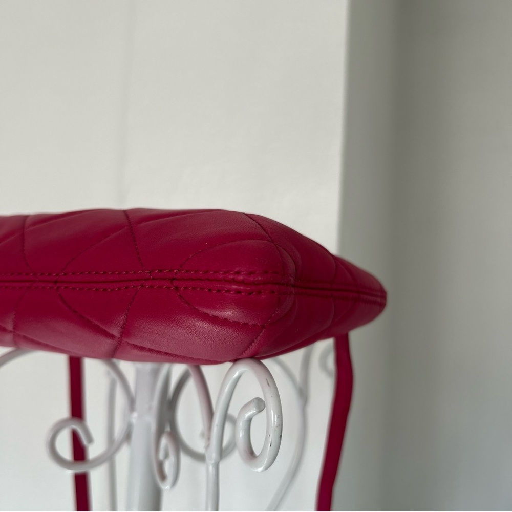 Michael Kors pink B1203 shoulder bag. - Picture 7 of 14